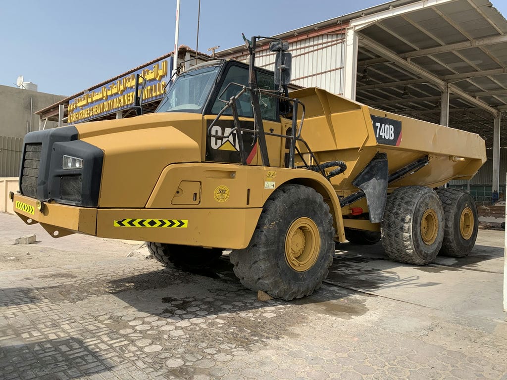 740B ARTICULATED DUMP TRUCK