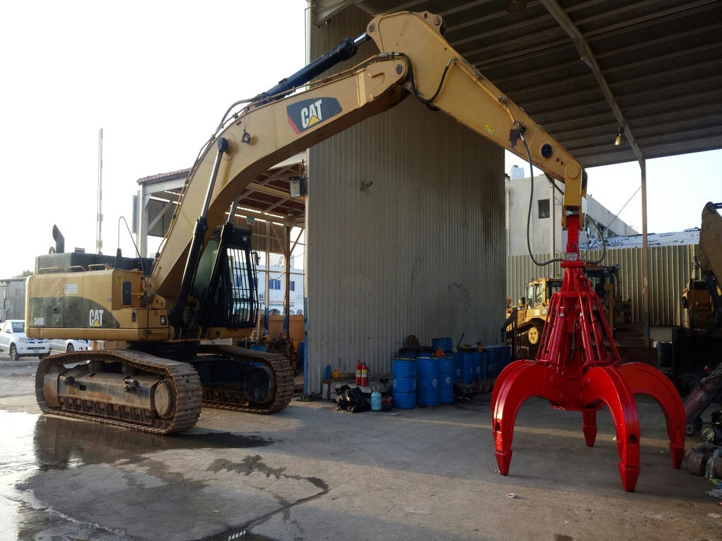 EXCAVATOR - HYDRAULIC GRAB - ATTACHMENT